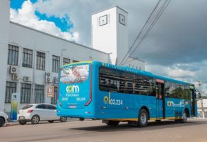 Chega de esperar sem saber: passageiros monitoram ônibus em tempo real na Capital