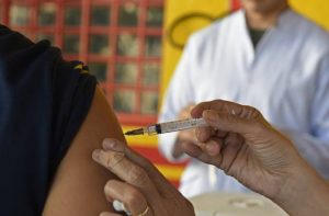 Hora de atualizar a caderneta: começa a Campanha Nacional de Multivacinação 2026